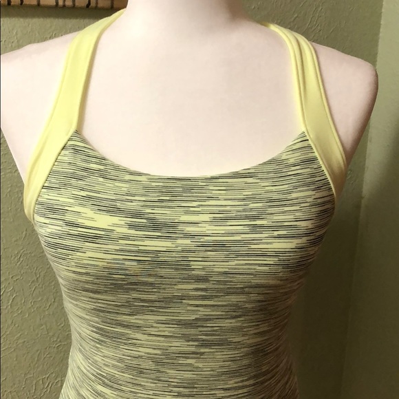 EUC Lucy Active Tank, size m - Picture 6 of 8